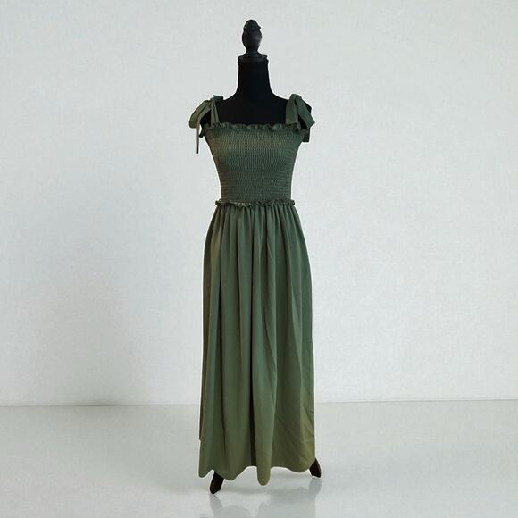 Unbranded Smocked, Tie Strap Green Midi/Maxi Dress, Size XS, EUC - Picture 1 of 3